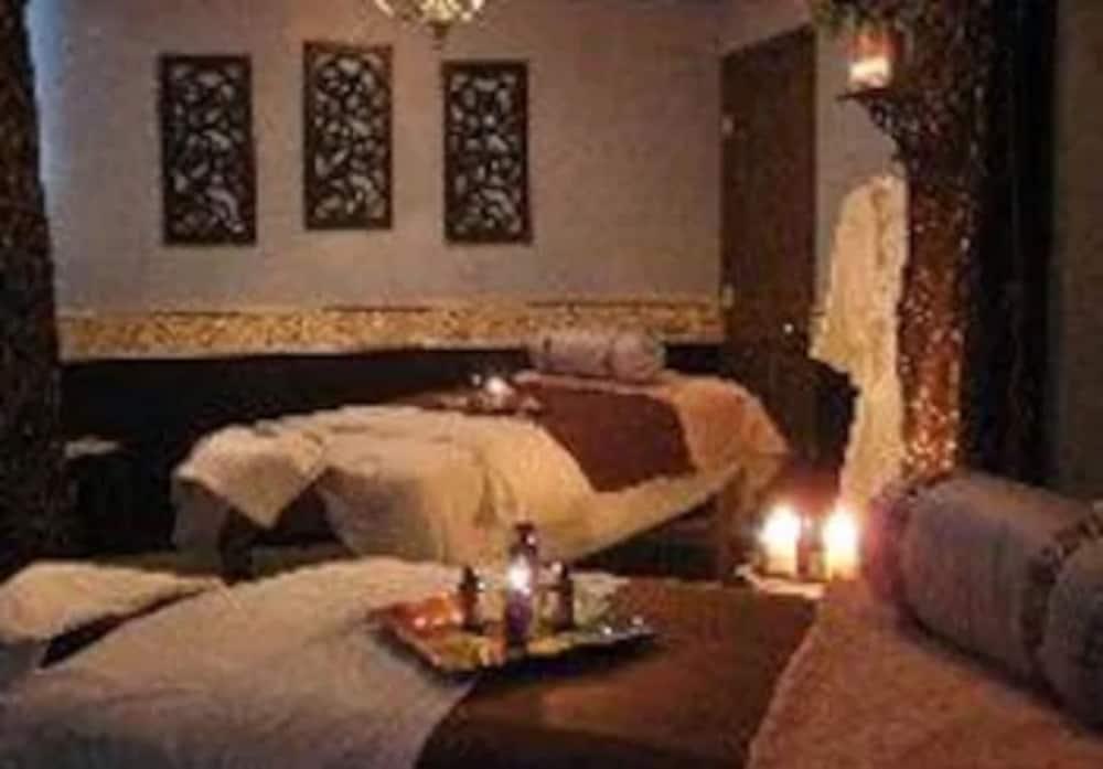 Tuscan Springs Hotel & Spa Desert Hot Springs Exterior foto