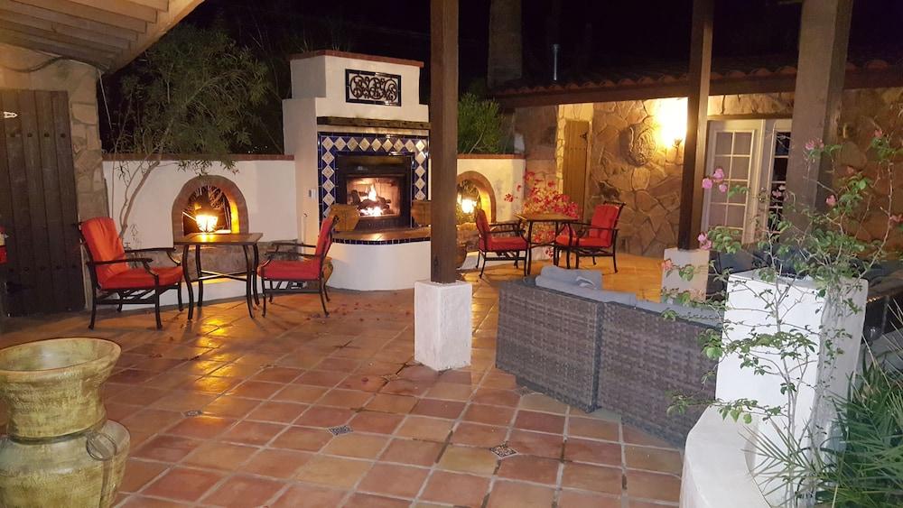 Tuscan Springs Hotel & Spa Desert Hot Springs Exterior foto