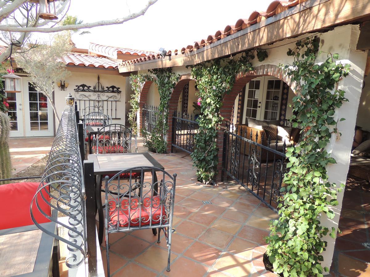 Tuscan Springs Hotel & Spa Desert Hot Springs Exterior foto